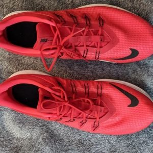 Nike Running size 14 men's NWOT